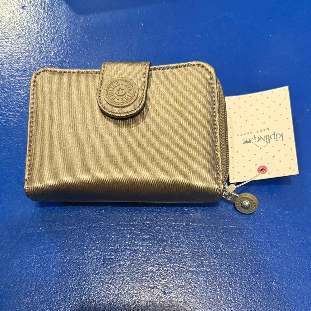 Kipling AC7669 New Money Wallet – Metallic Pewter – NWT